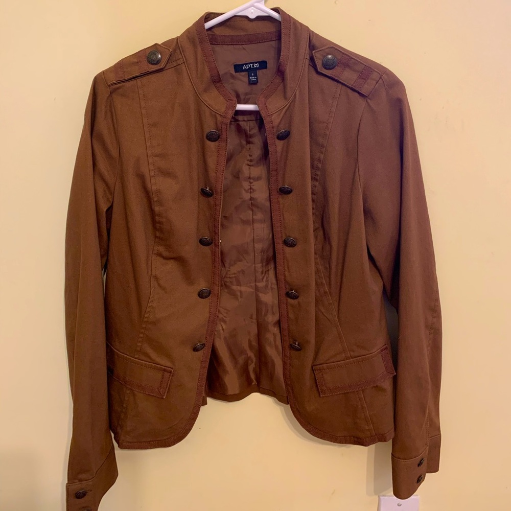 Semi-casual jacket